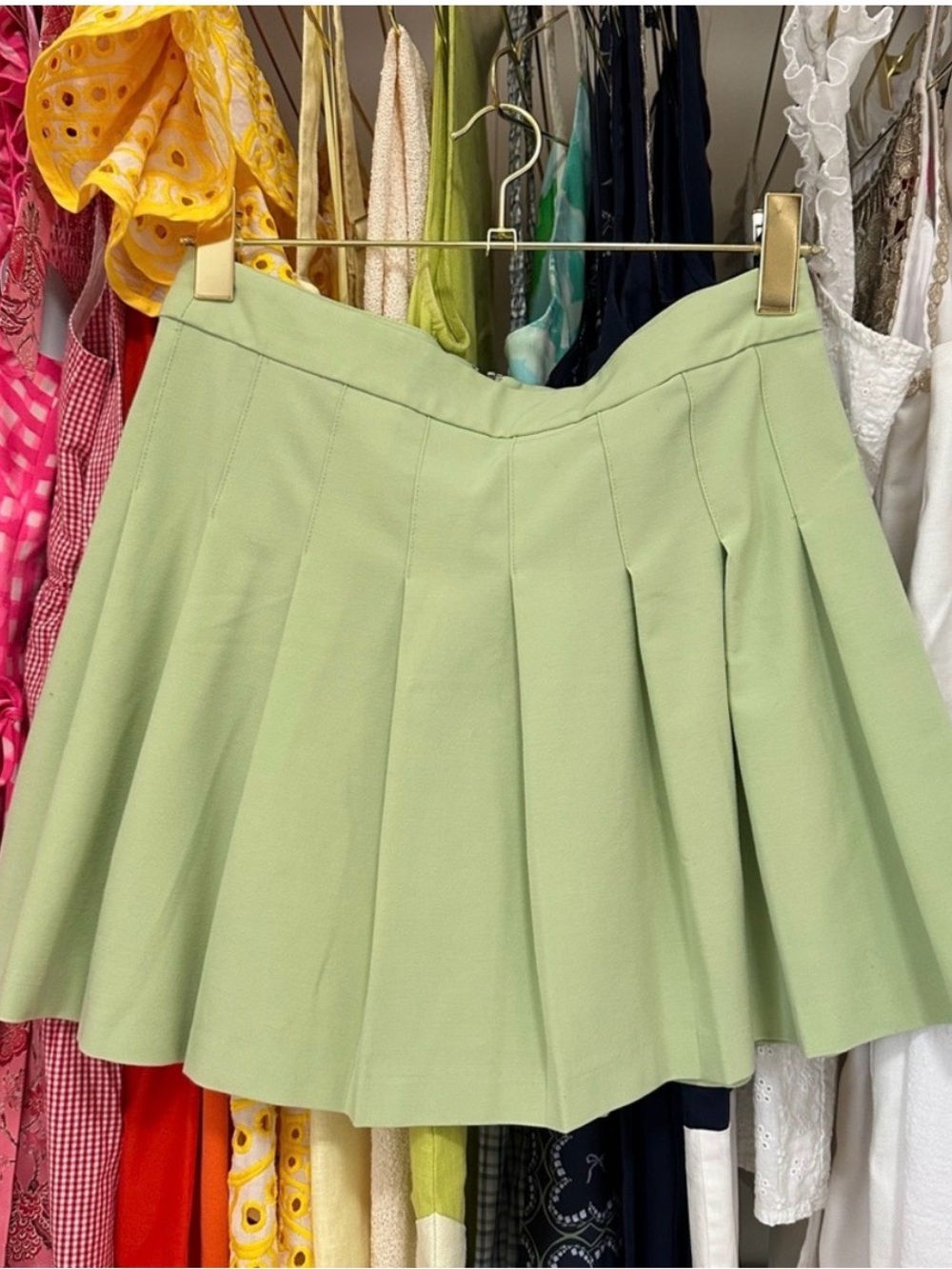 Sun-deh (Aritzia) Sage Green Pleated Mini Skirt, Size 6